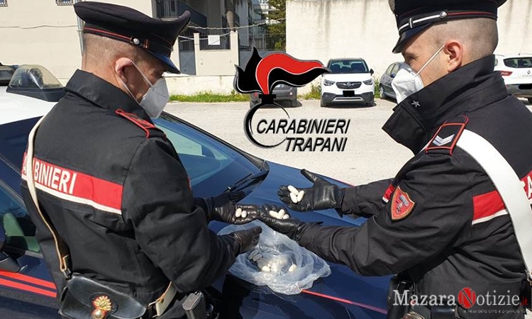 Mazara. Presunta compravendita di droga per oltre 7 mila euro:  i Carabinieri arrestano 2 persone