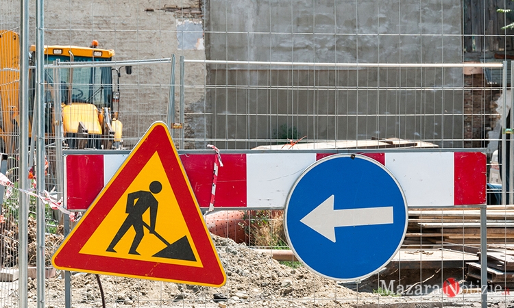 Ordinanza sospensione lavori edili zone balneari, da oggi fino al 15 settembre